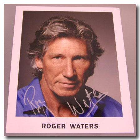 Another autographed picture of Roger. This one is more recent.