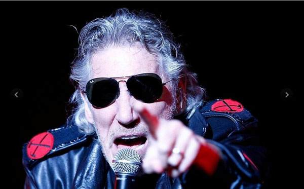 roger-waters-11