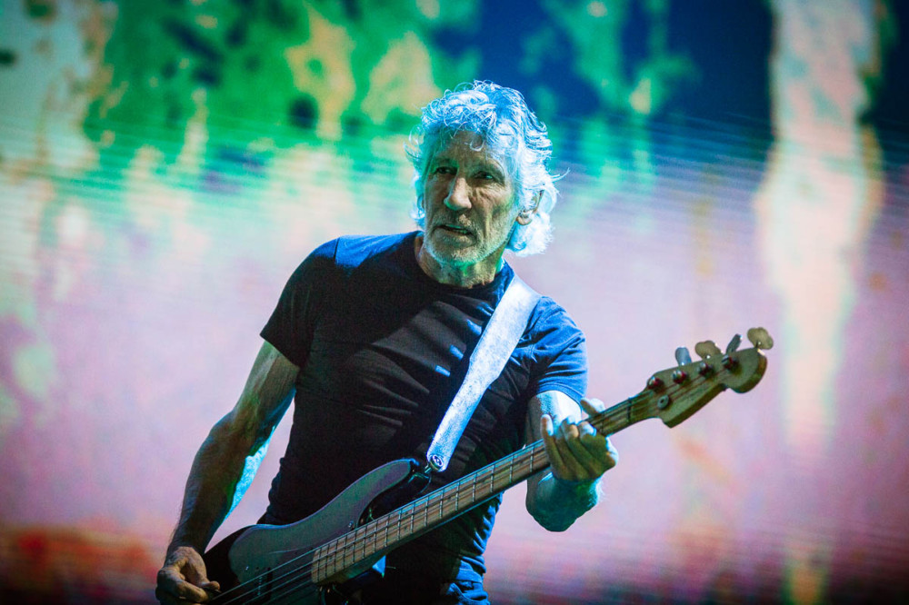 Roger Waters planning 2020 tour of North America and Mexico - Pink ...