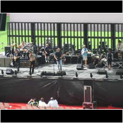 Taken at the soundcheck on the afternoon of the concert. Thanks to Stefano